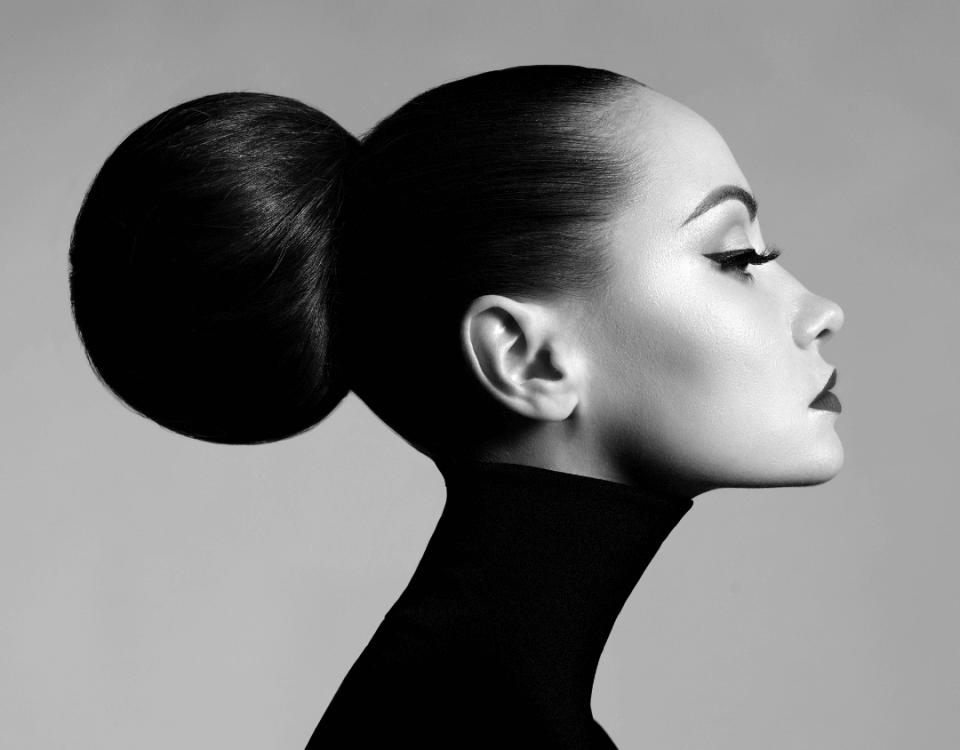 Warren Tricomi is a haircut and color salon in NYC offering negative space hair sessions.