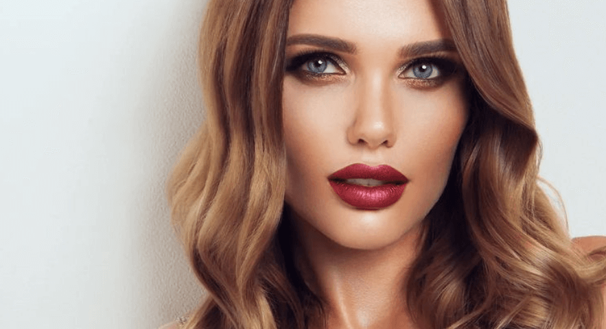Discover the best color application for your hair with Warren Tricomi luxury hair salons.